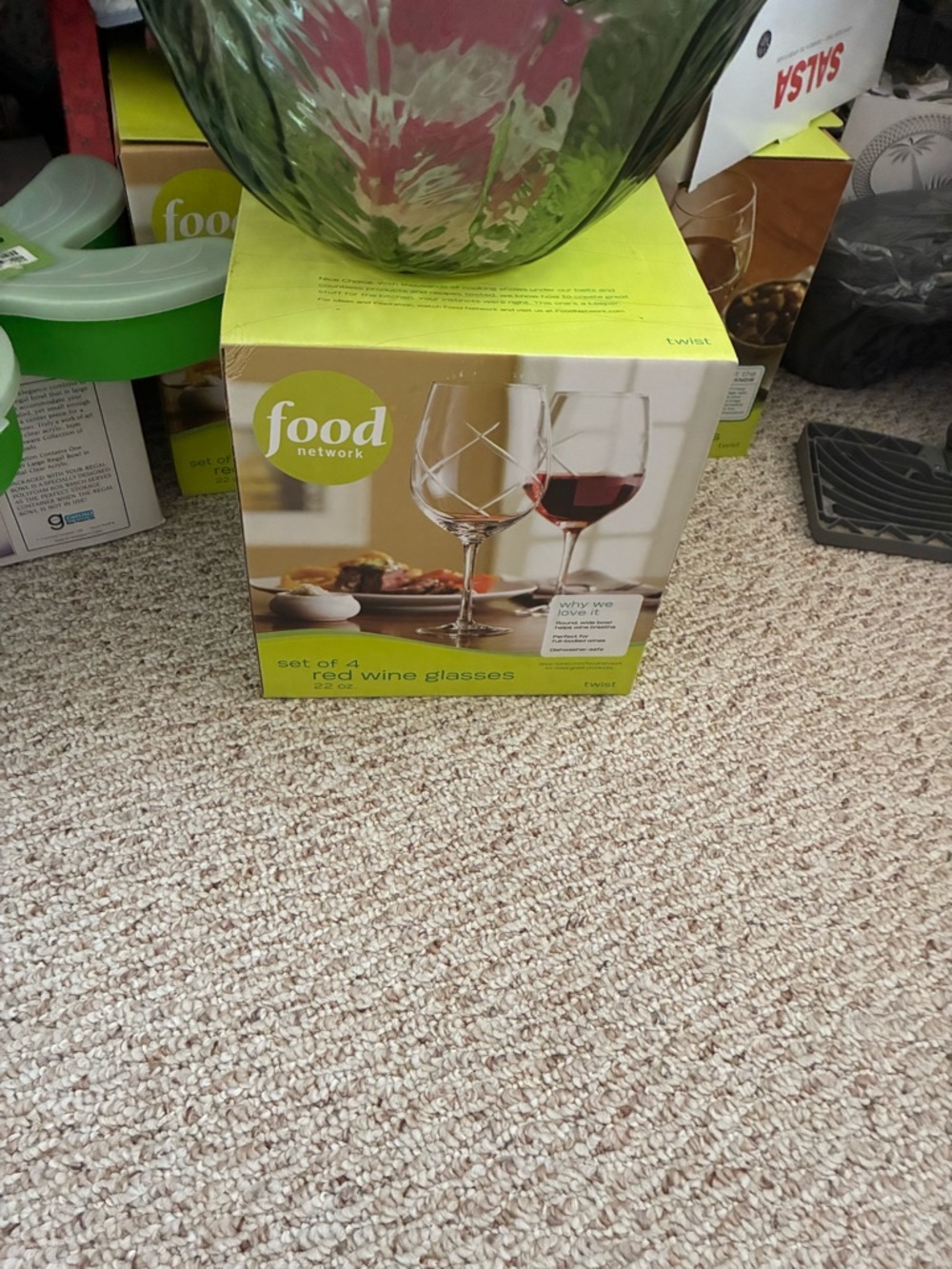 Food Network Green and White Boxed Red Wine Glasses